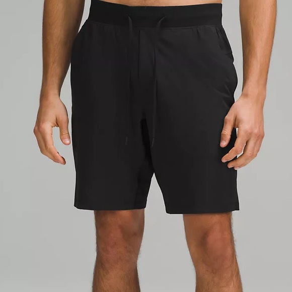 Lululemon T.H.E. Short 9" Black Shorts with liner men's size Large - Picture 1 of 12